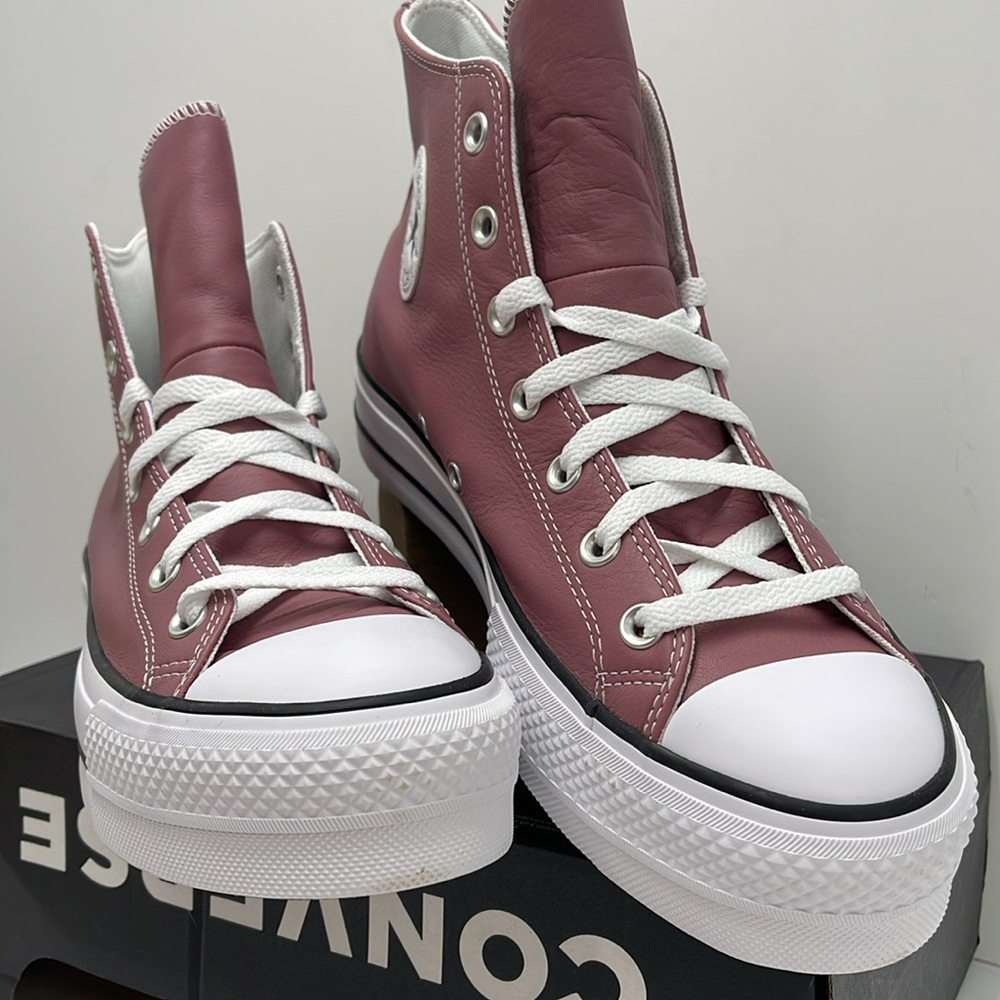 Converse WMNS CTAS LIFT HI
PINK AURA/WHITE/BLACK A07858C Platforms Sneakers - Picture 6 of 16